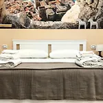Antoinette Maison * Cefalù