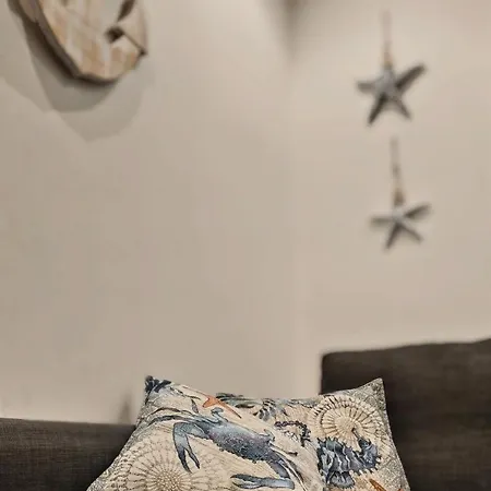 Antoinette Maison Apartment