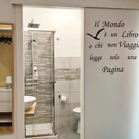 Antoinette Maison Apartment