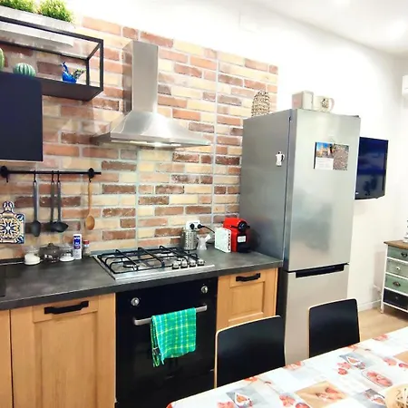 Antoinette Maison Apartment