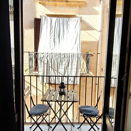 Apartment Antoinette Maison